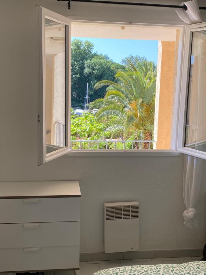 2 Bedrooms, 15 Min Walk To Beach, Ac, Pool & Fiber Internet In A Quiet, Private Gated Domain 5Kms To St Tropez Коголин Экстерьер фото